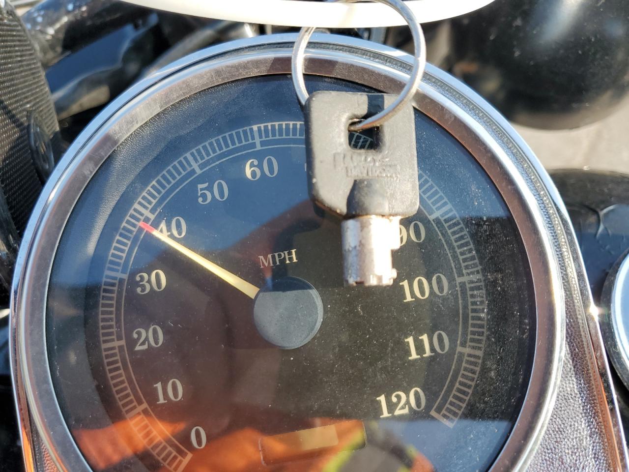 2002 Harley-Davidson Flhpi VIN: 1HD1FHW182Y610037 Lot: 63190525