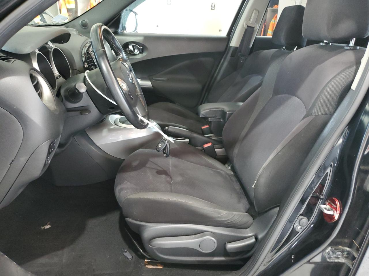 2015 Nissan Juke S VIN: JN8AF5MV6FT559635 Lot: 64949255