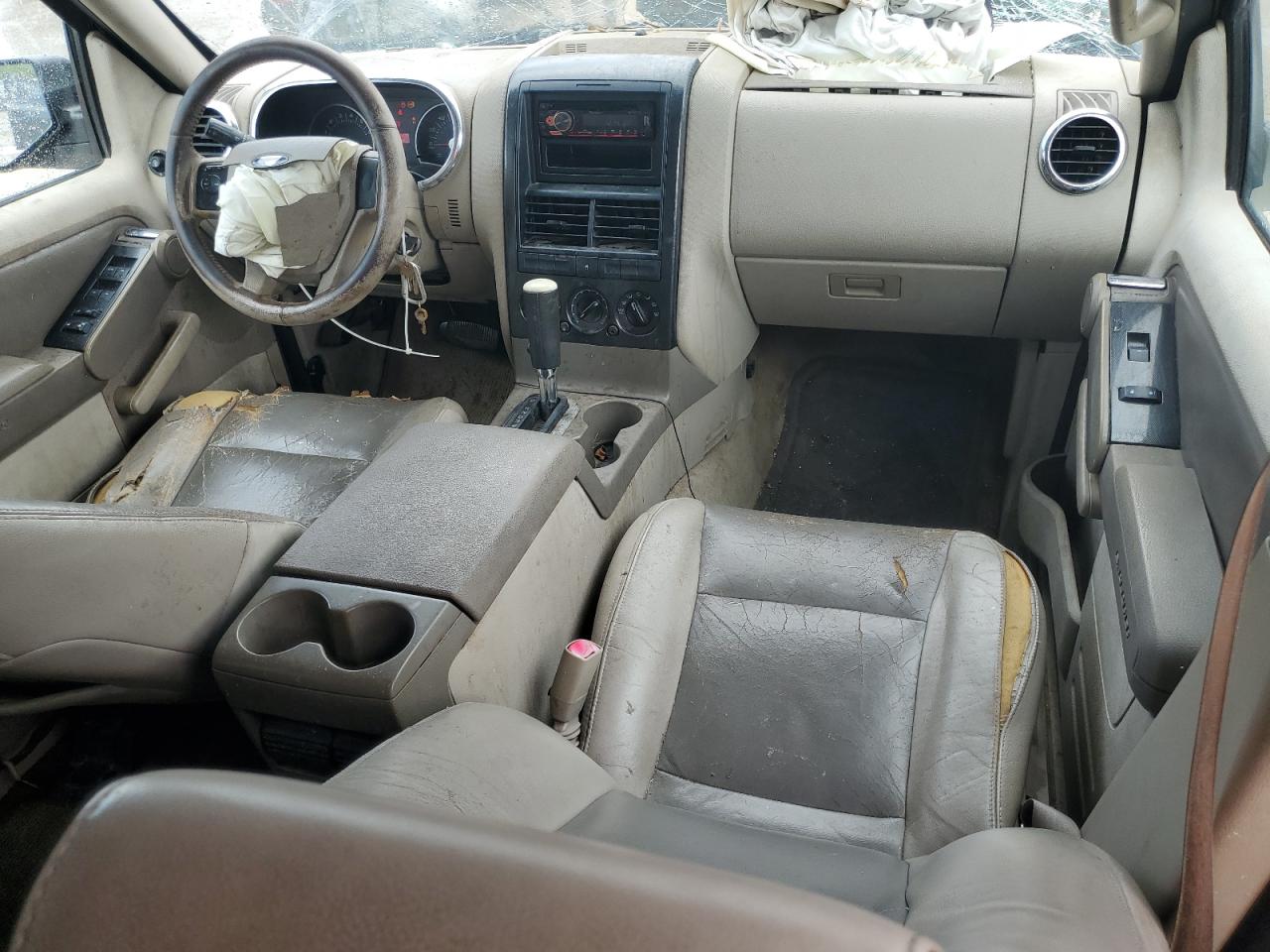 2006 Ford Explorer Xlt VIN: 1FMEU63E46UA60980 Lot: 65198035