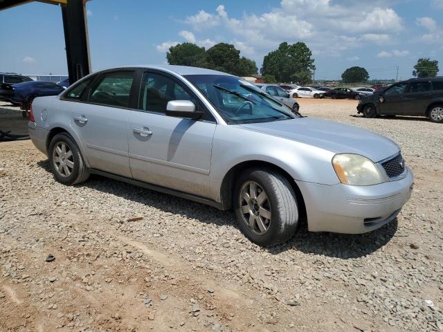 2005 FORD FIVE HUNDRED SE  