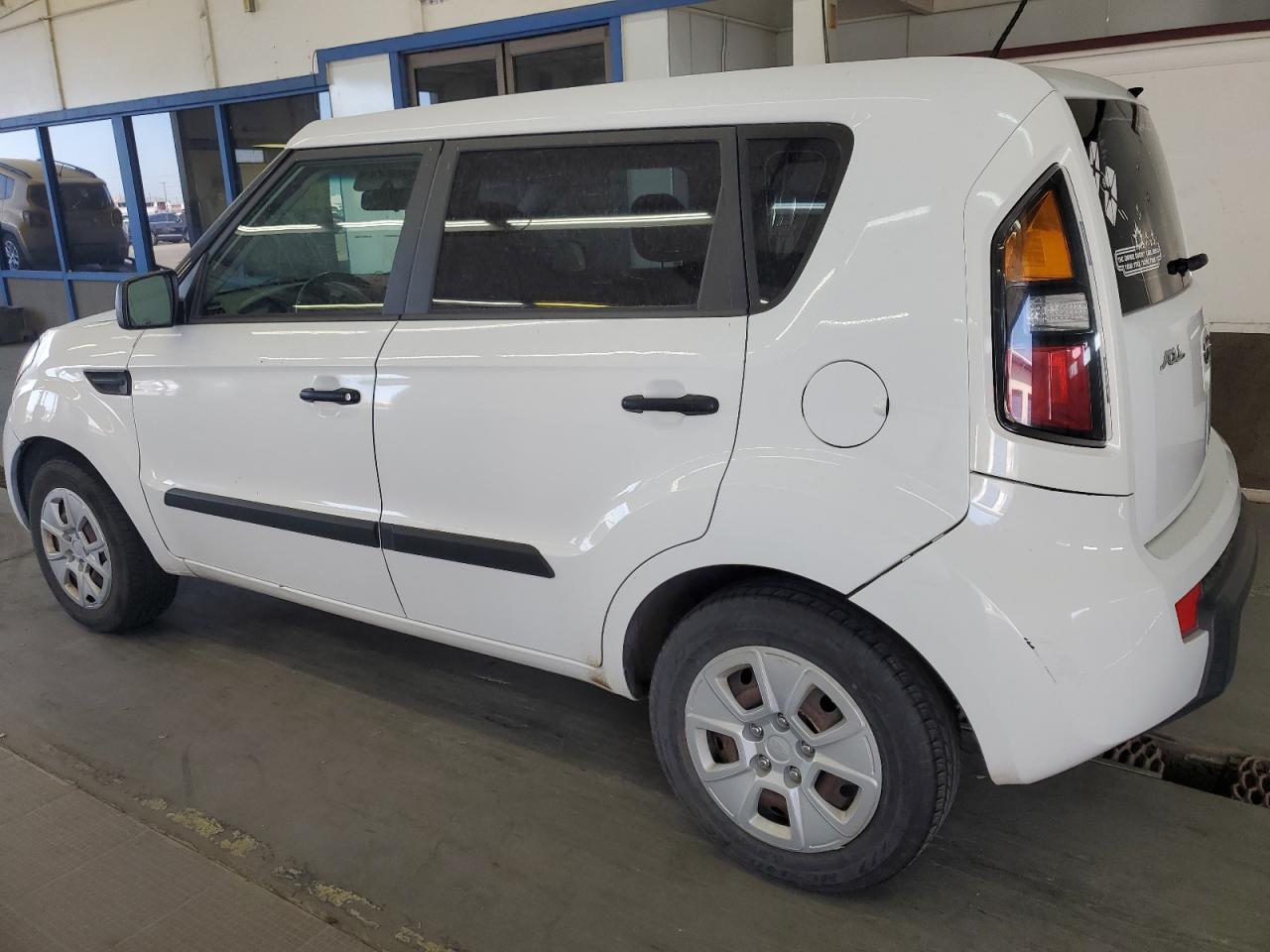 2011 Kia Soul VIN: KNDJT2A17B7714426 Lot: 66773575