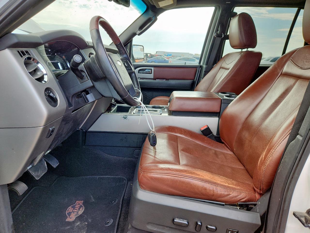 2014 Ford Expedition Xlt VIN: 1FMJU1J50EEF65380 Lot: 64017655