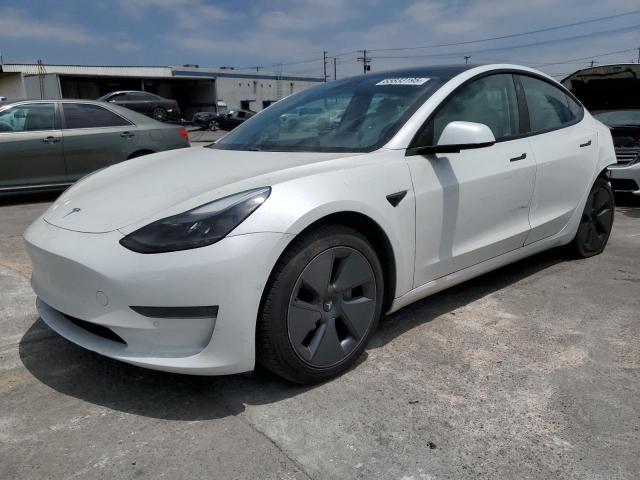 TESLA MODEL 3 2021