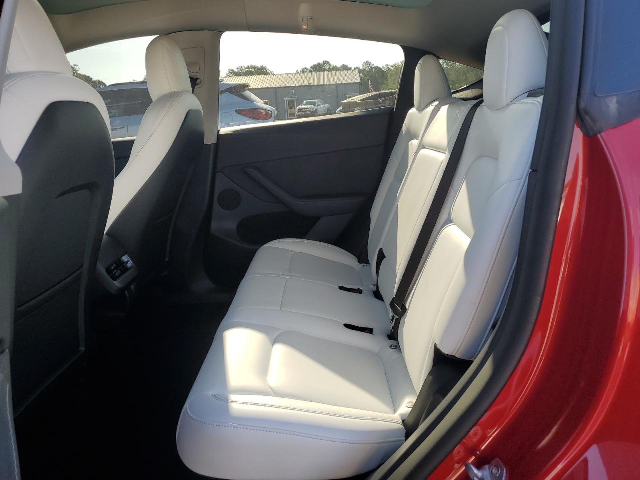2022 Tesla Model Y VIN: 7SAYGDEE3NF518769 Lot: 64082465