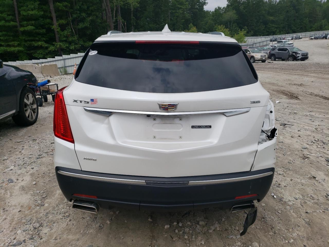 2018 Cadillac Xt5 Luxury VIN: 1GYKNDRS2JZ120833 Lot: 61137745