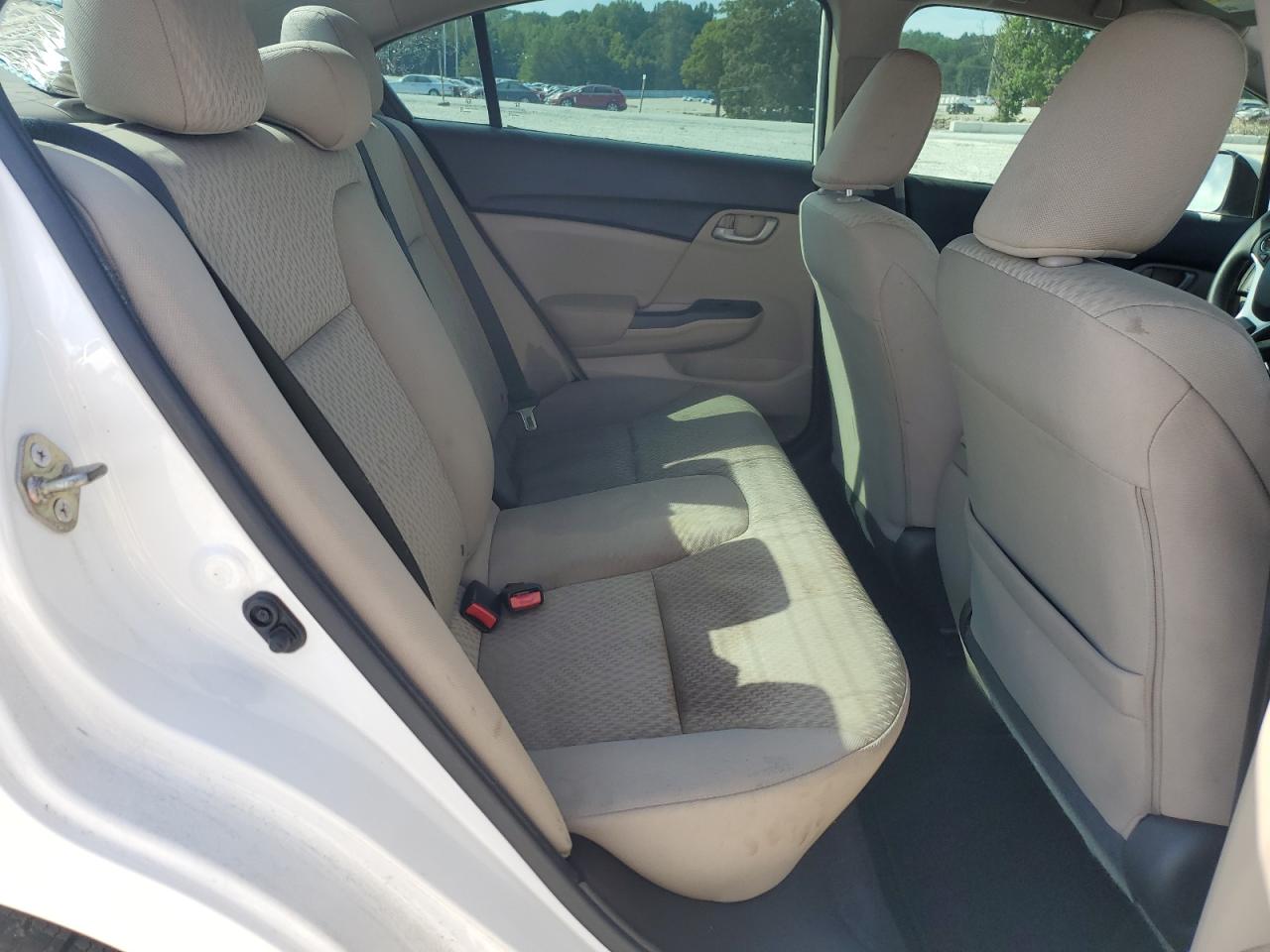 2015 Honda Civic Lx VIN: 19XFB2F50FE007923 Lot: 65341065