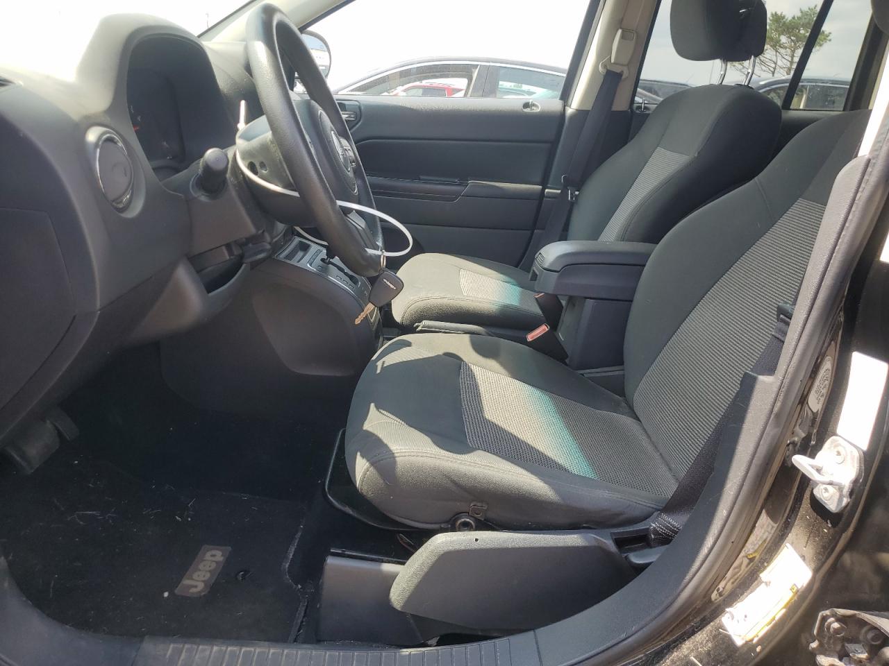 2012 Jeep Compass Sport VIN: 1C4NJDBBXCD563577 Lot: 63377205