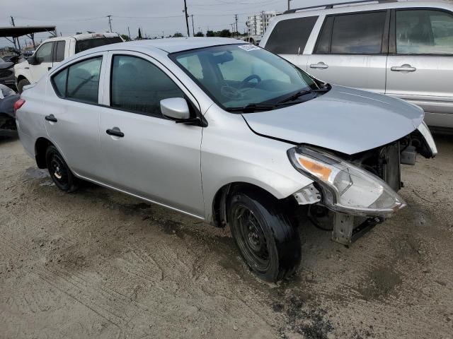  NISSAN VERSA 2016 Silver
