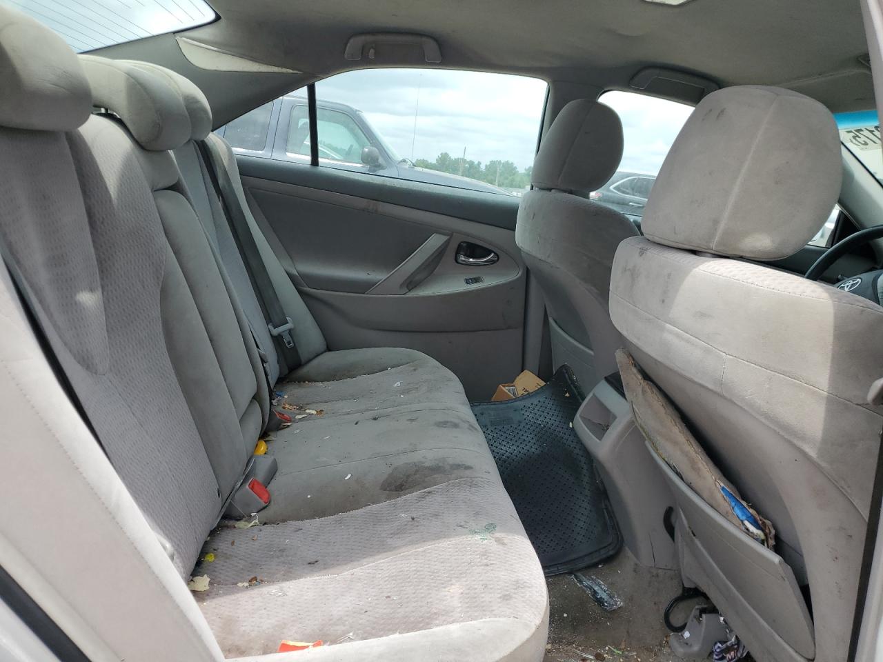 2010 Toyota Camry Base VIN: 4T4BF3EK3AR071563 Lot: 65632175