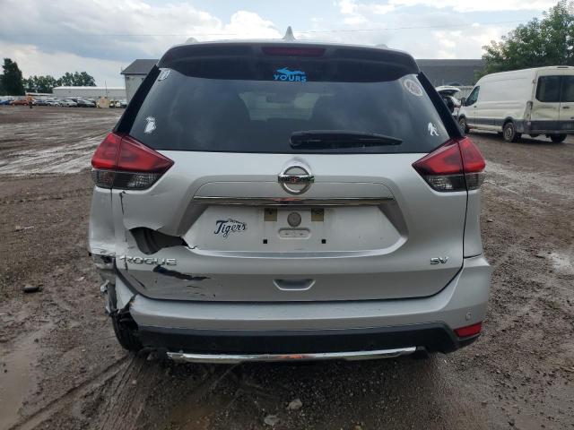  NISSAN ROGUE 2020 Srebrny
