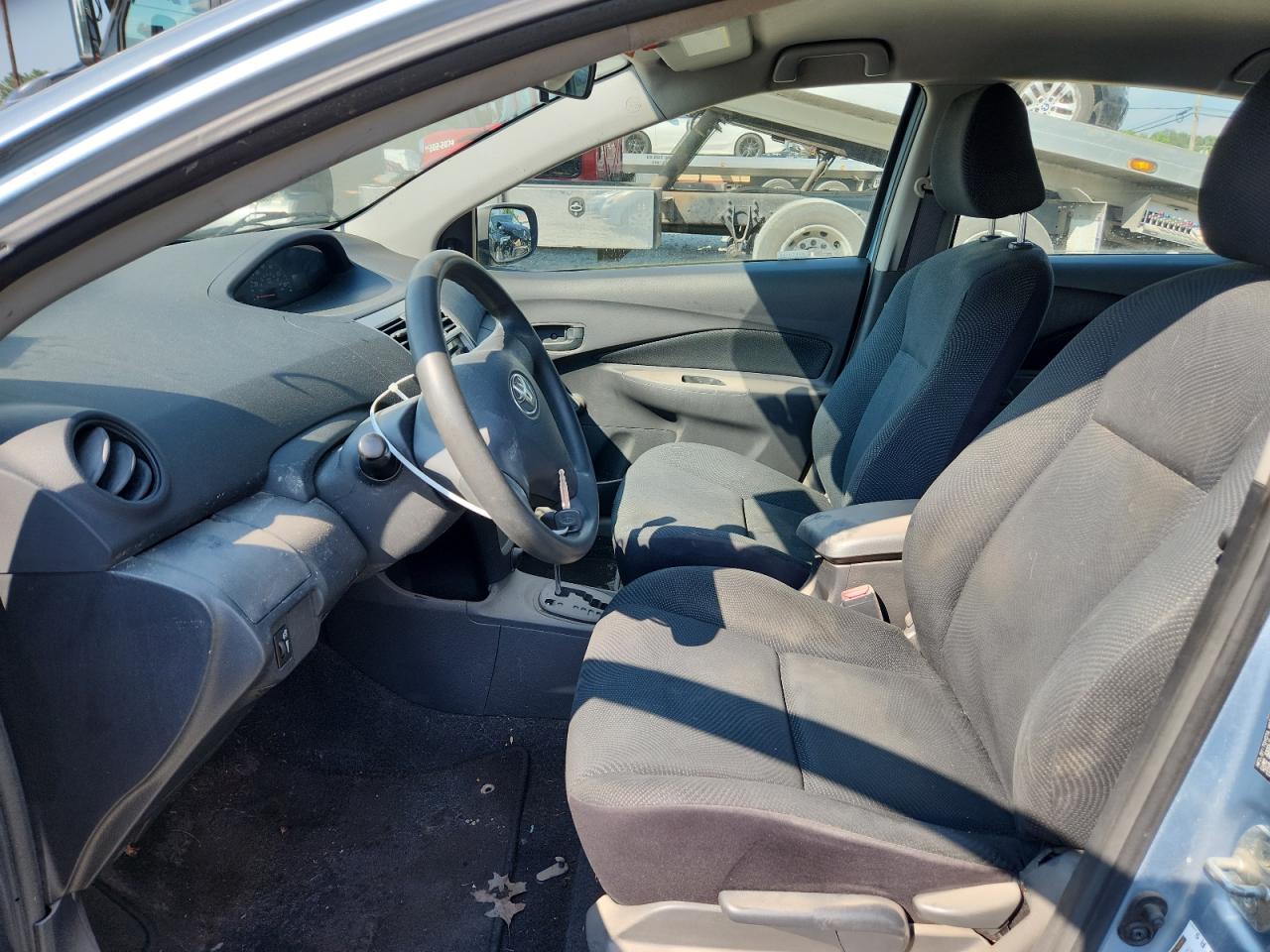 2009 Toyota Yaris VIN: JTDBT903491324719 Lot: 65464025
