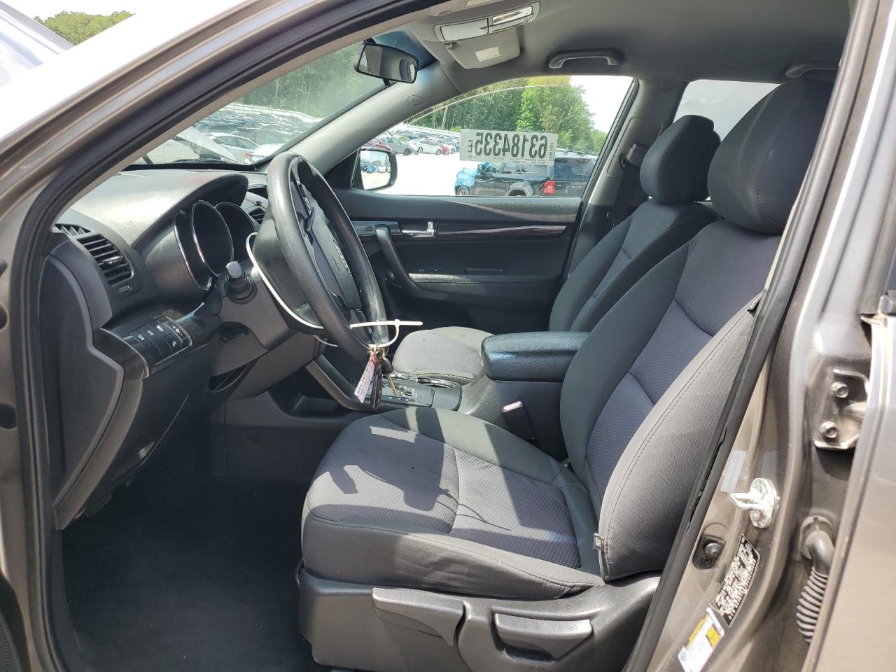 2012 Kia Sorento Base VIN: 5XYKT3A18CG229050 Lot: 63184335