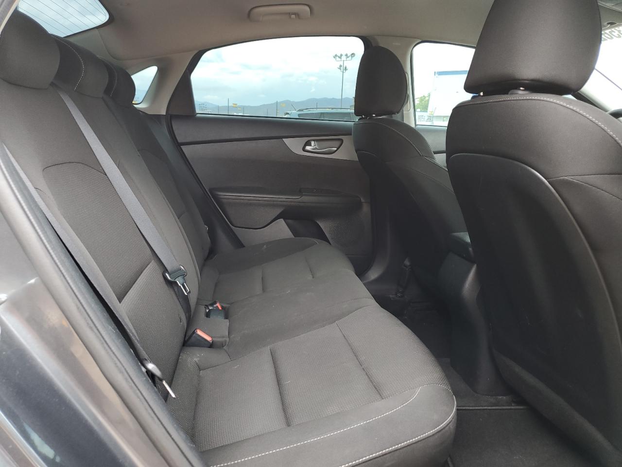 3KPF24AD6ME326668 2021 Kia Forte Fe