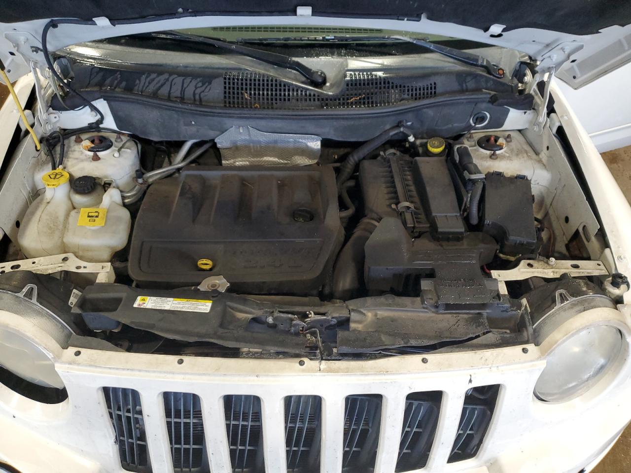 2008 Jeep Compass Sport VIN: 1J8FF47W78D639810 Lot: 64455105