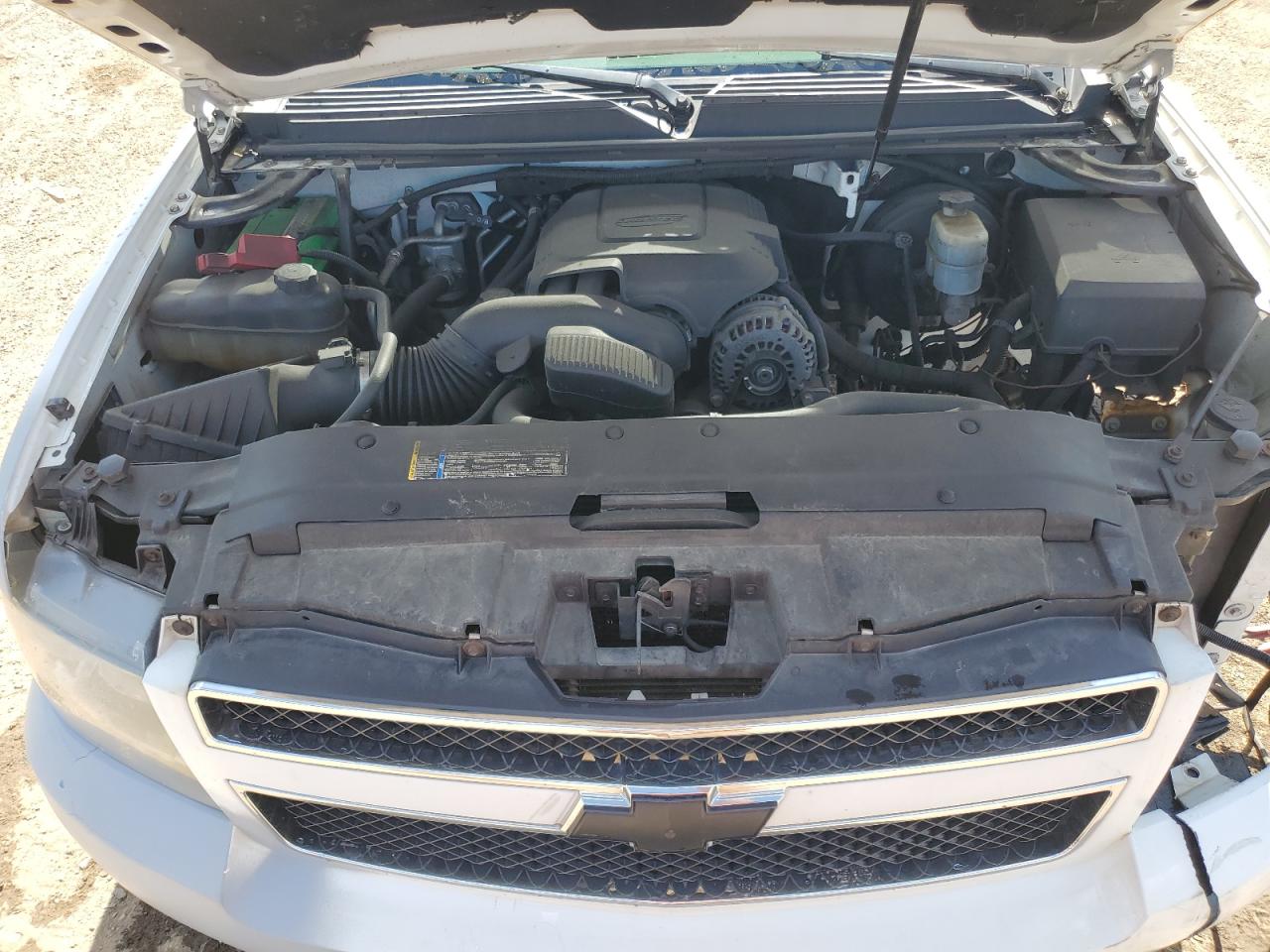 2010 Chevrolet Suburban K1500 Lt VIN: 1GNUKJE34AR175134 Lot: 63069665