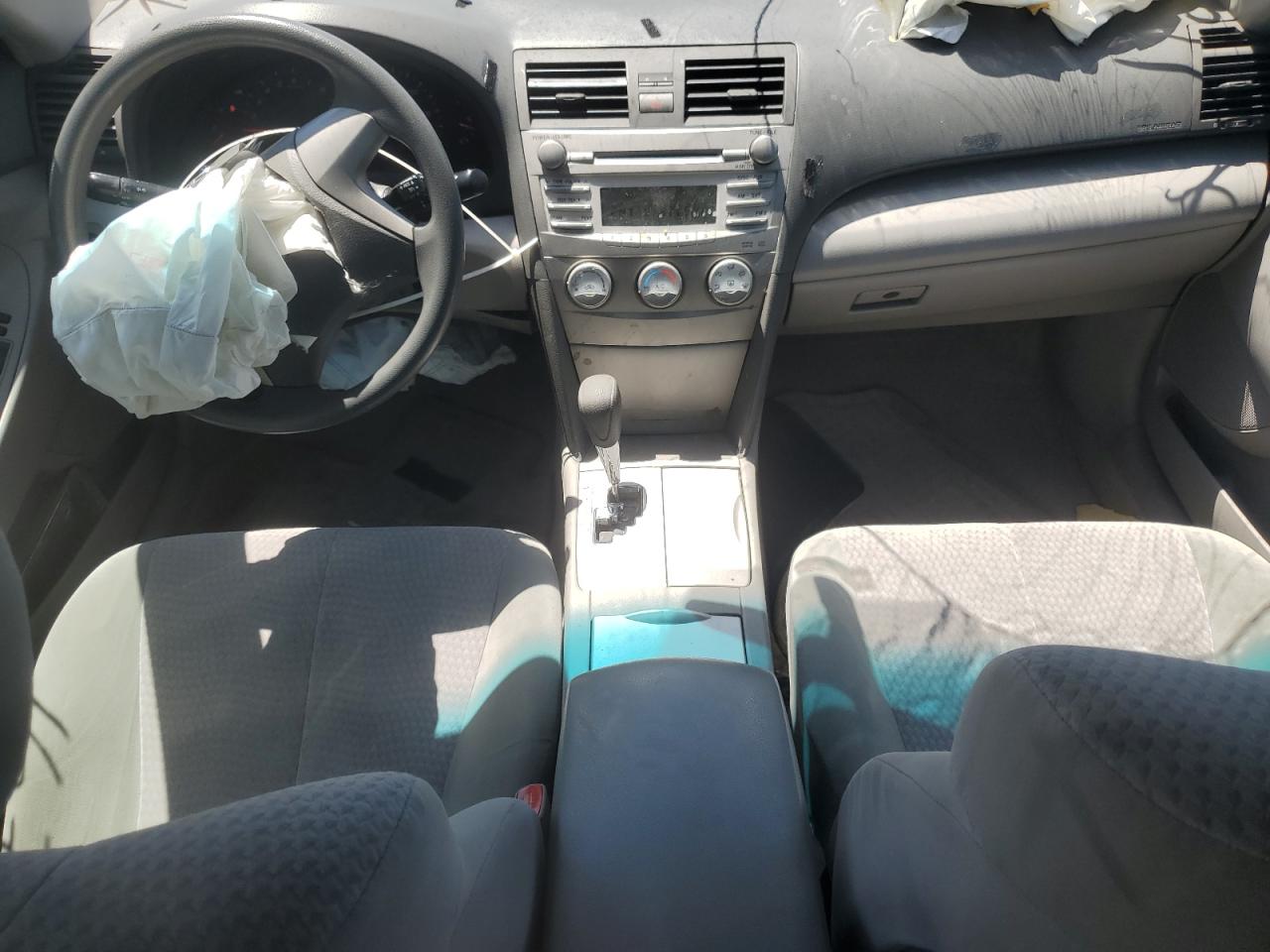 2010 Toyota Camry Base VIN: 4T1BF3EK2AU038967 Lot: 61502635