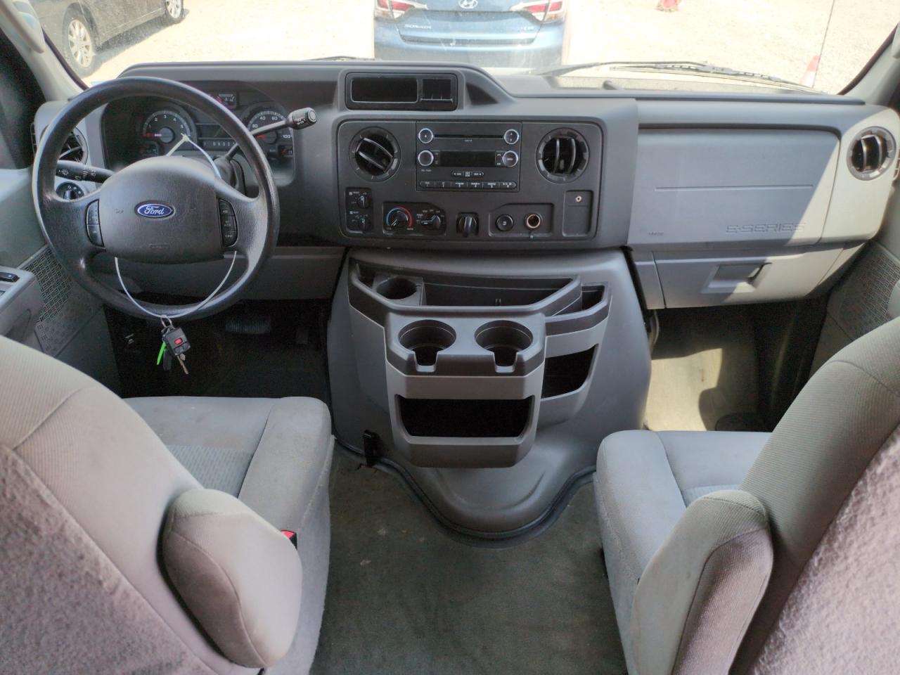 2013 Ford Econoline E350 Super Duty Wagon VIN: 1FBSS3BLXDDB07720 Lot: 64886215