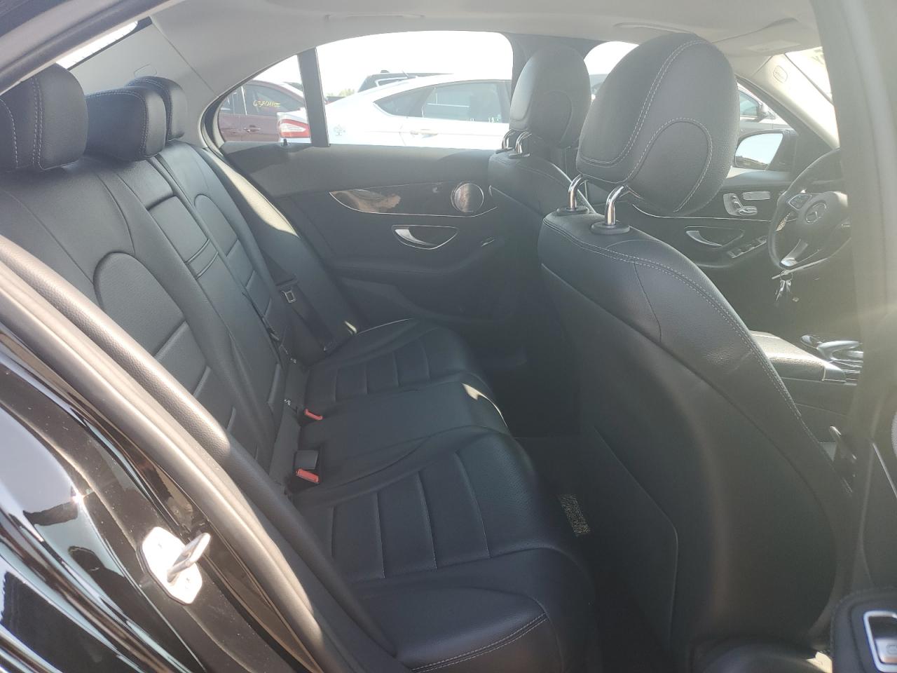 2018 Mercedes-Benz C 300 4Matic VIN: 55SWF4KB1JU259953 Lot: 64583375