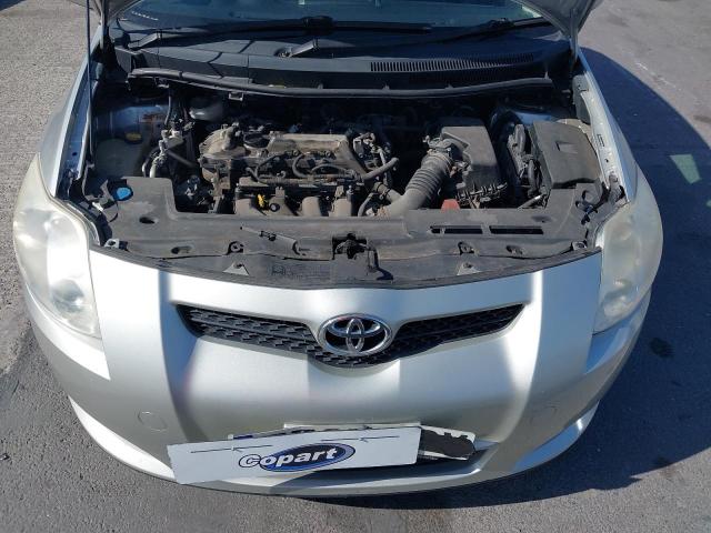 2007 TOYOTA AURIS TR V