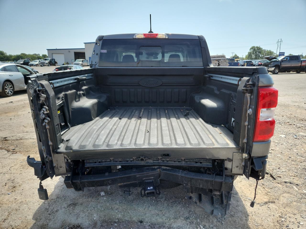 2022 Ford Maverick Xl VIN: 3FTTW8E3XNRA00673 Lot: 64135995