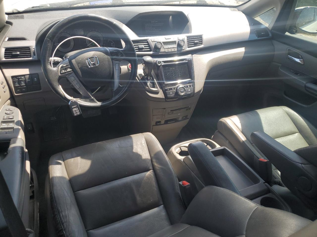 2014 Honda Odyssey Touring VIN: 5FNRL5H98EB097312 Lot: 63094865