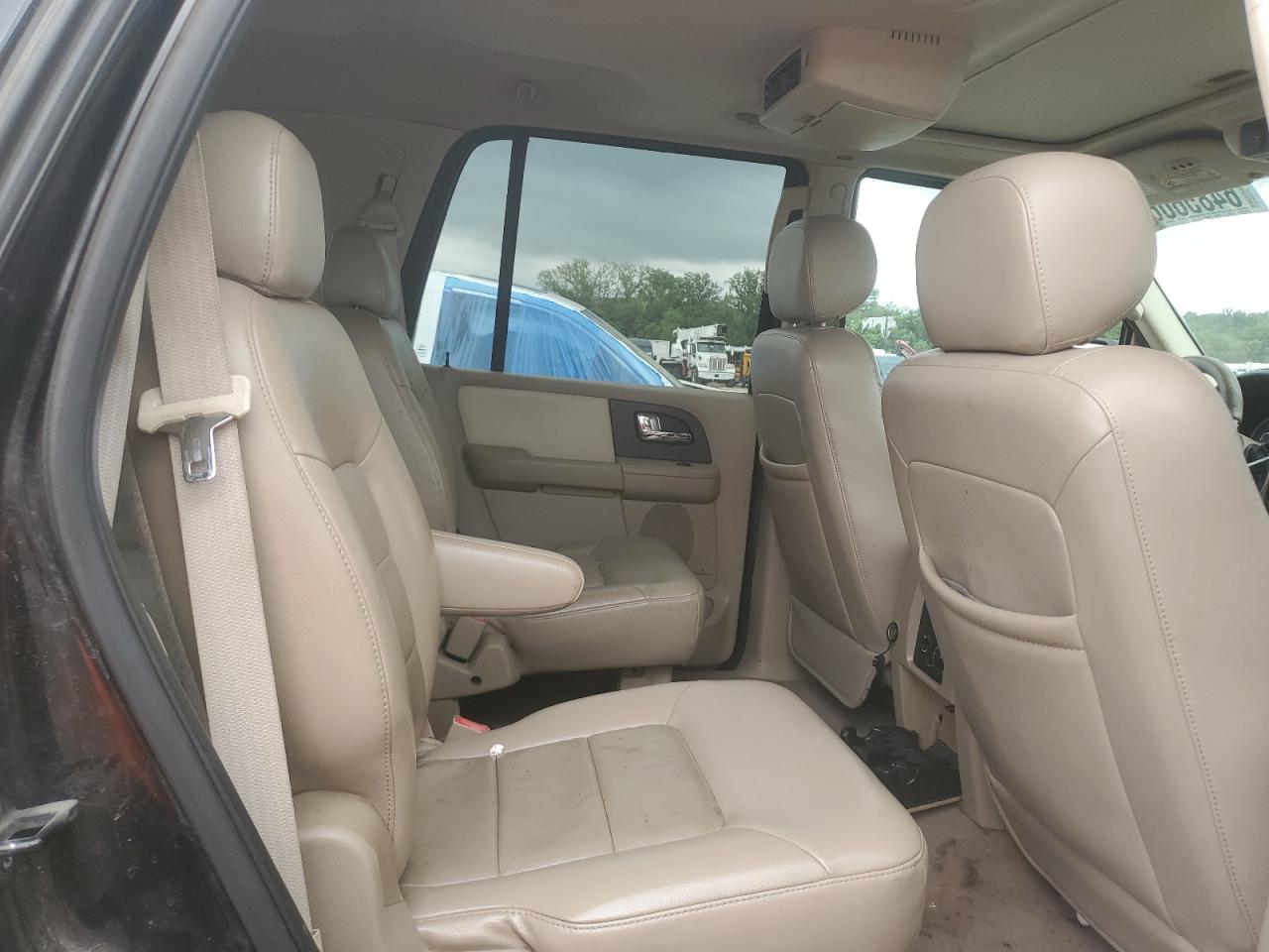 2005 Ford Expedition Limited VIN: 1FMFU20575LA84986 Lot: 64856065
