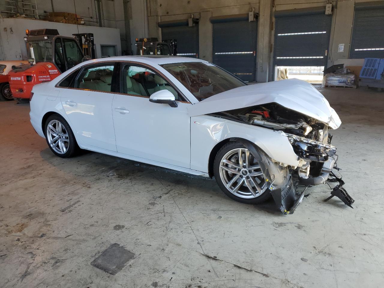 2022 Audi A4 Premium Plus 45 VIN: WAUEAAF47NN014617 Lot: 66885615