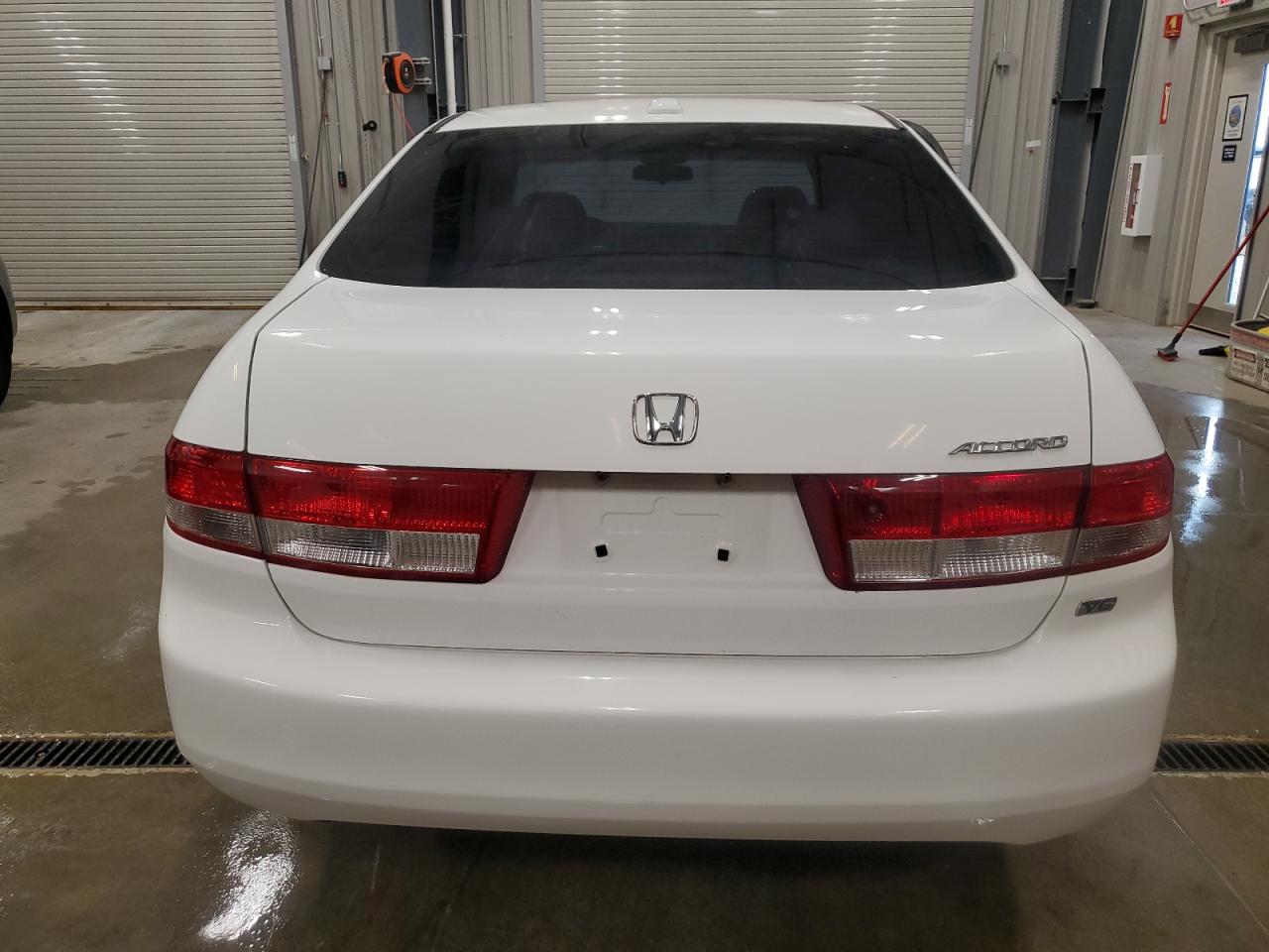 2004 Honda Accord Ex VIN: 1HGCM66524A103526 Lot: 65260095