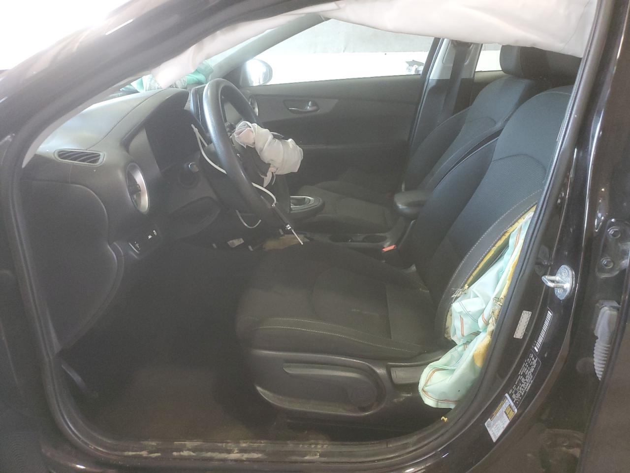 3KPF24AD6ME332535 2021 Kia Forte Fe