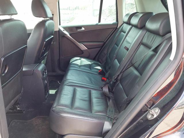 2009 VOLKSWAGEN TIGUAN SE