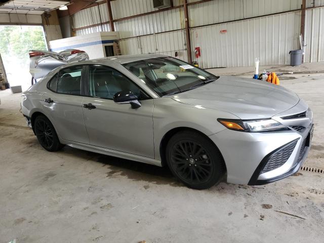  TOYOTA CAMRY 2022 Silver