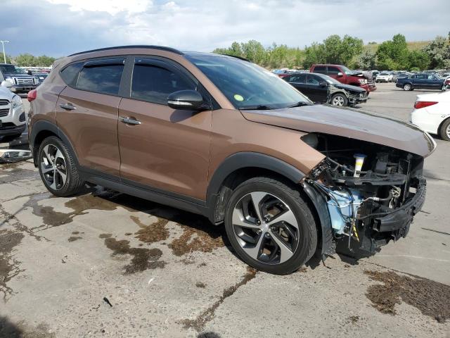  HYUNDAI TUCSON 2016 Коричневый