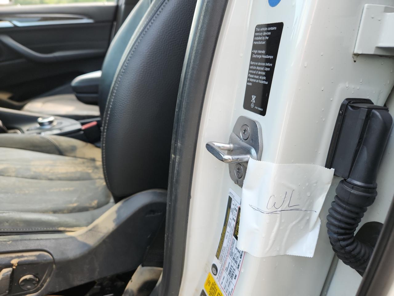 2018 BMW X1 xDrive28I VIN: WBXHT3C30J5K28797 Lot: 65121475