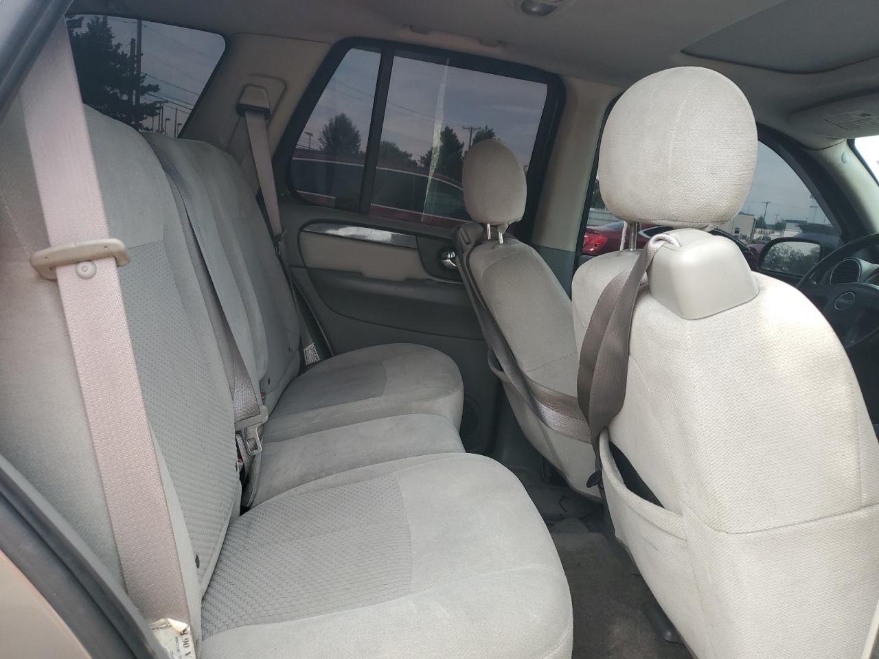 1gkdt13s272192617 1GKDT13S272192617 2007 GMC Envoy