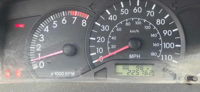 2003 TOYOTA COROLLA CE  