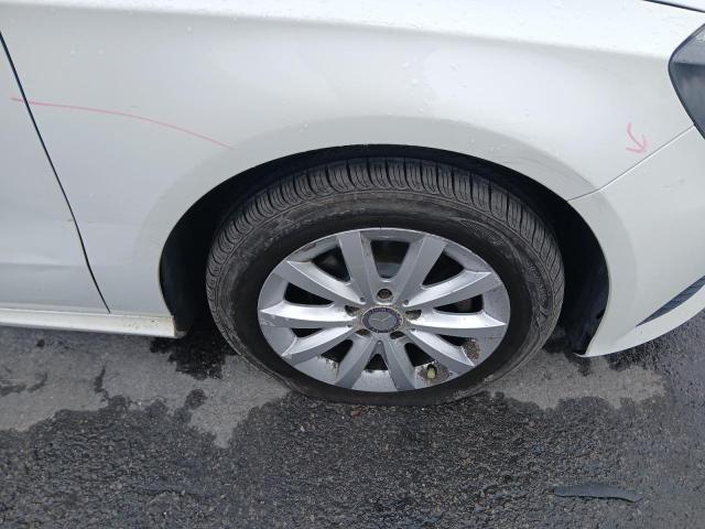 2013 MERCEDES BENZ A180 BLUEE