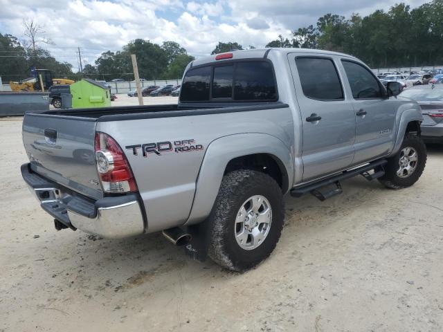  TOYOTA TACOMA 2015 Srebrny