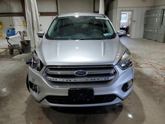  FORD ESCAPE 2017 Серебристый