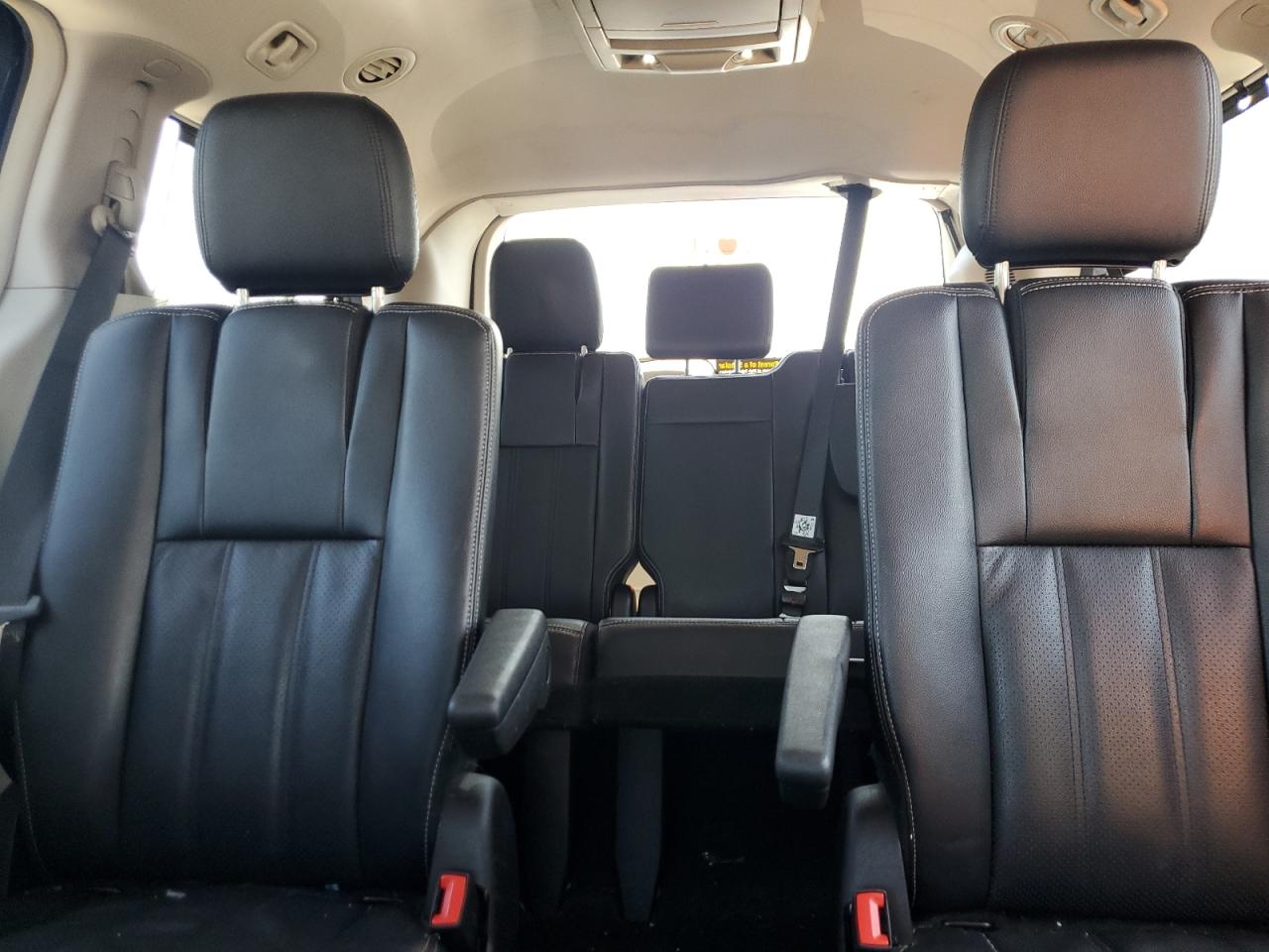 2014 Chrysler Town & Country Touring L VIN: 2C4RC1CGXER413490 Lot: 63104545