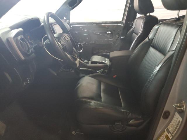  TOYOTA TACOMA 2019 Srebrny