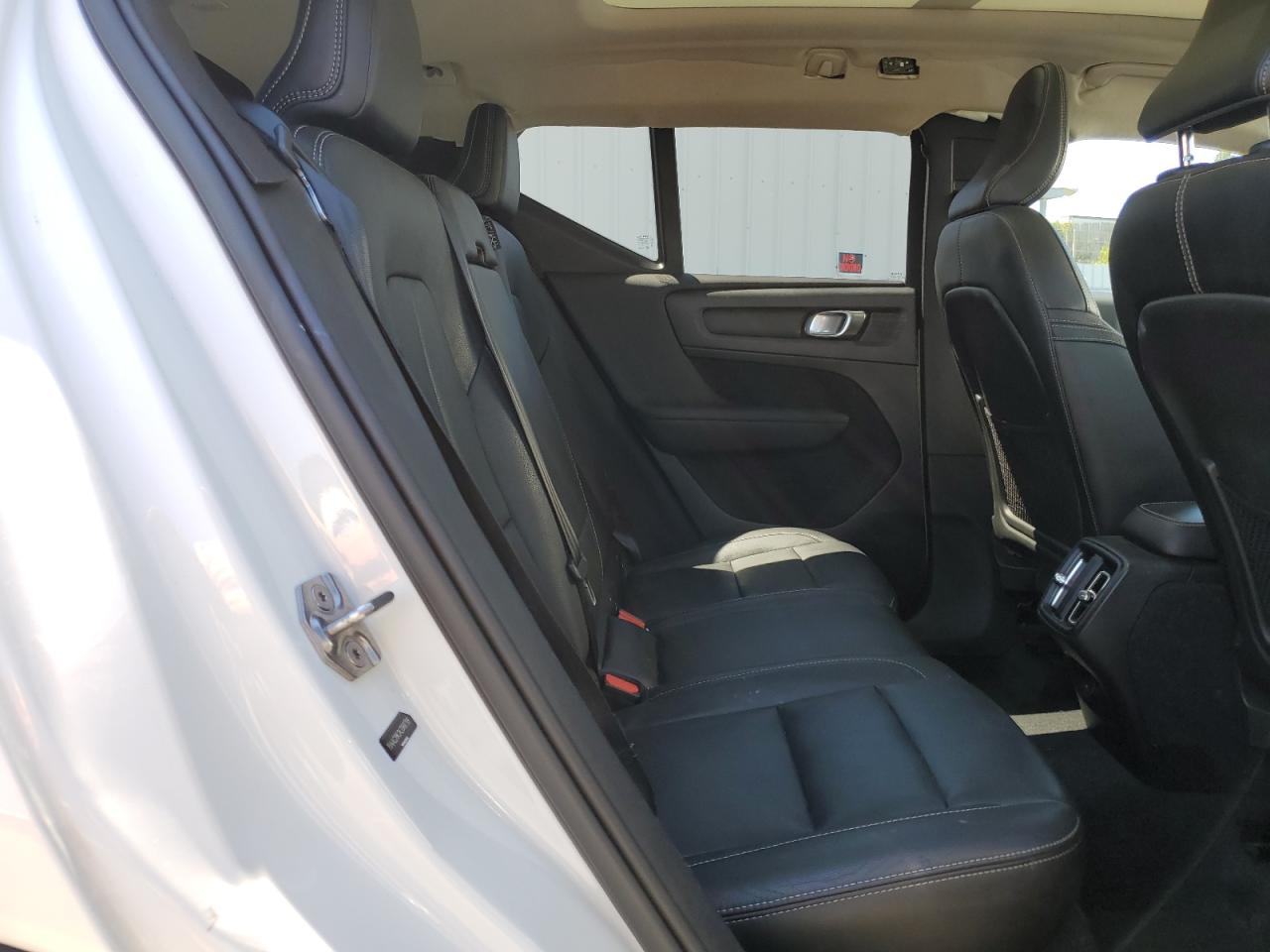 2019 Volvo Xc40 T4 Momentum VIN: YV4AC2HK2K2068799 Lot: 64265405