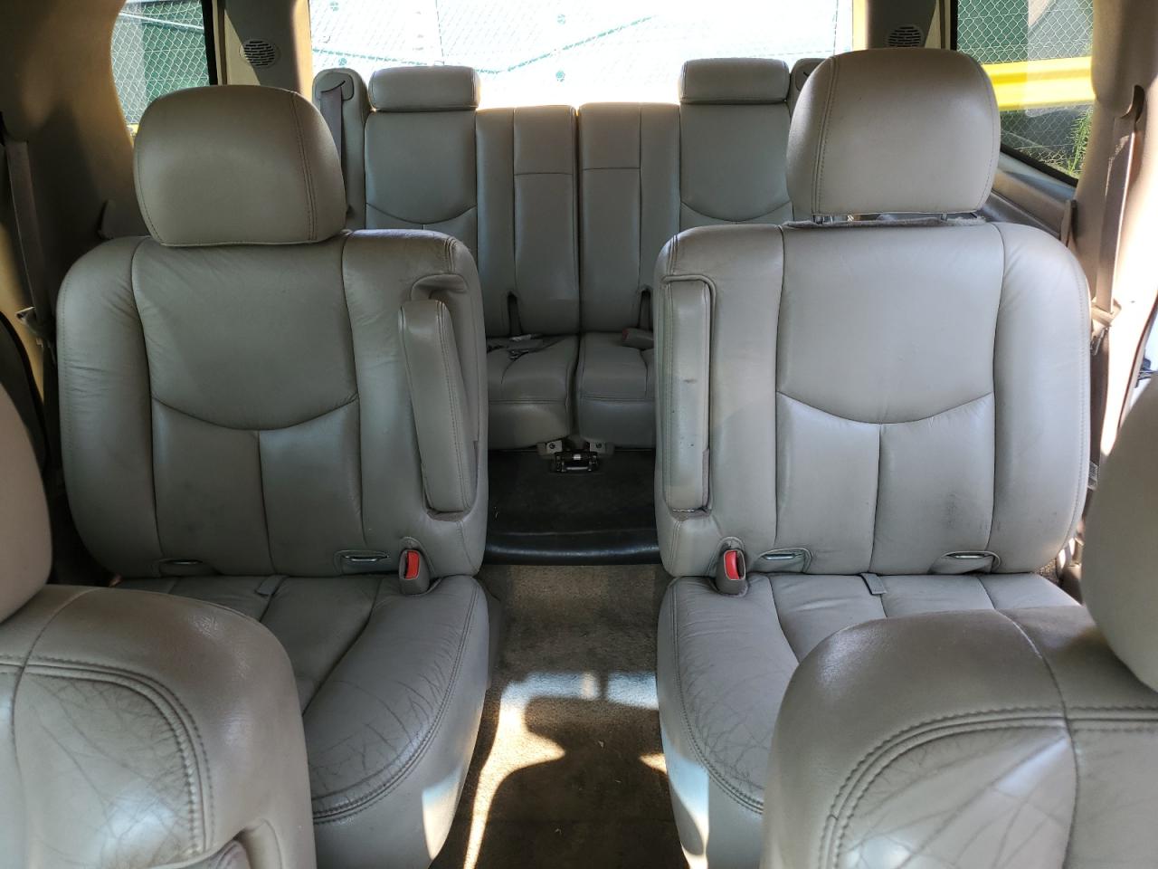 2003 Chevrolet Tahoe K1500 VIN: 1GNEK13Z63R315117 Lot: 64120625