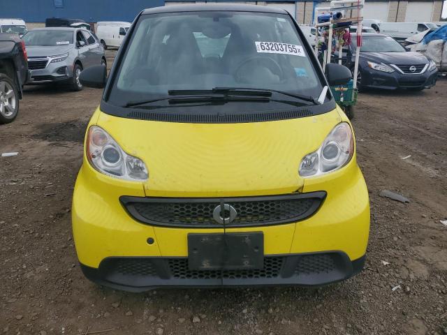 Coupet SMART FORTWO 2013 Żółty