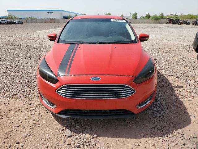 Hatchbacks FORD FOCUS 2016 Czerwony