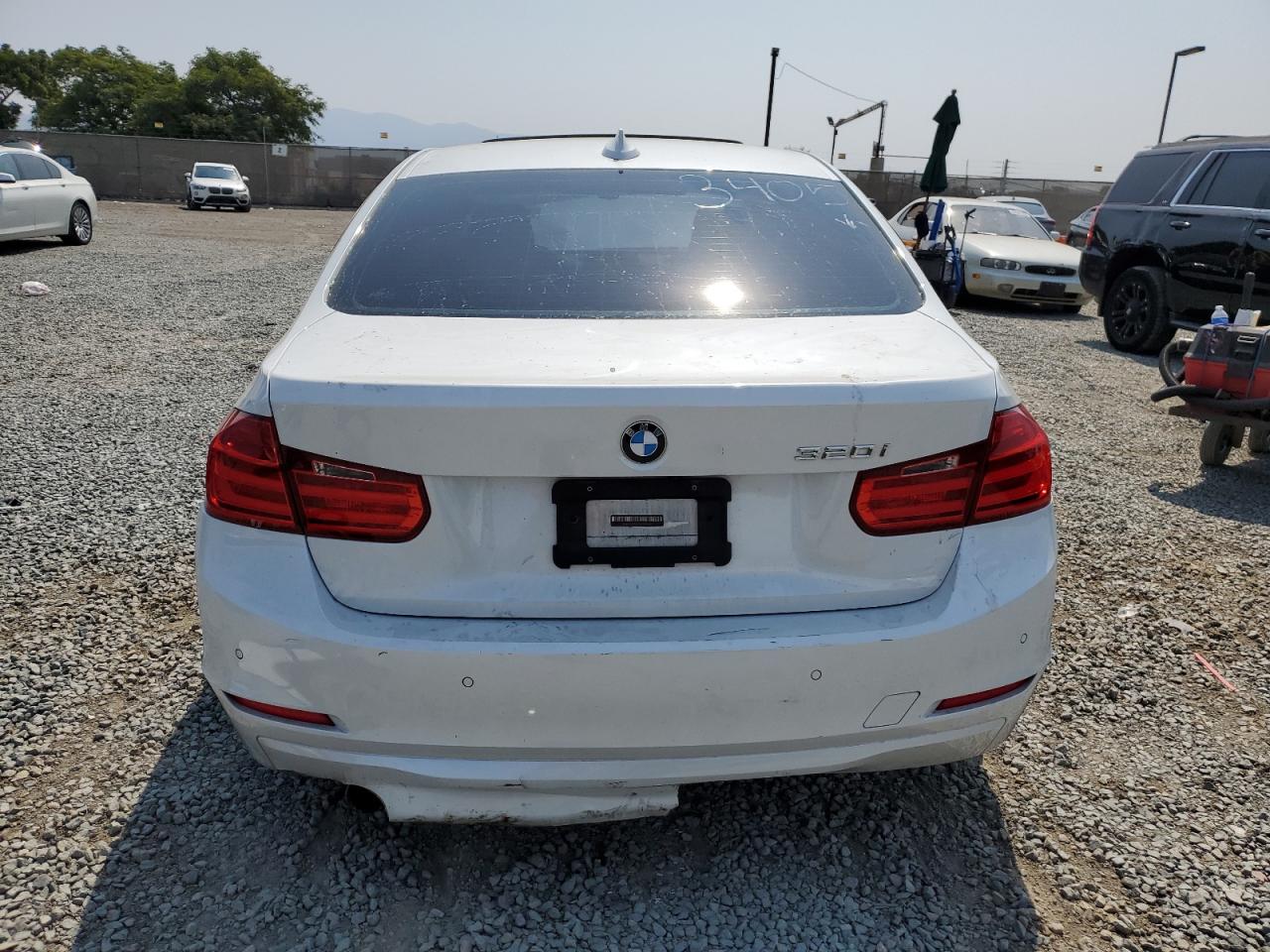 2015 BMW 320 I VIN: WBA3B1G56FNT03405 Lot: 64424205