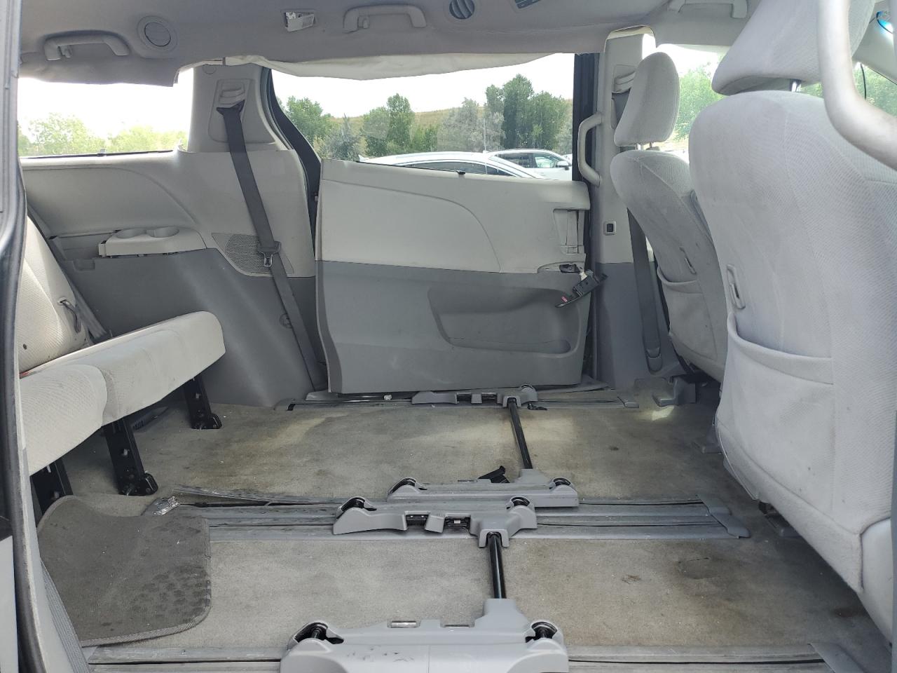 2013 Toyota Sienna Le VIN: 5TDKK3DC3DS294182 Lot: 65069335