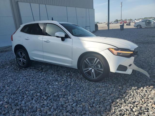  VOLVO XC60 2021 Белы