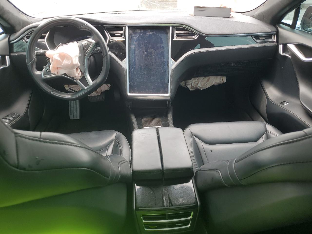 2016 Tesla Model S VIN: 5YJSA1E20GF132323 Lot: 64939945
