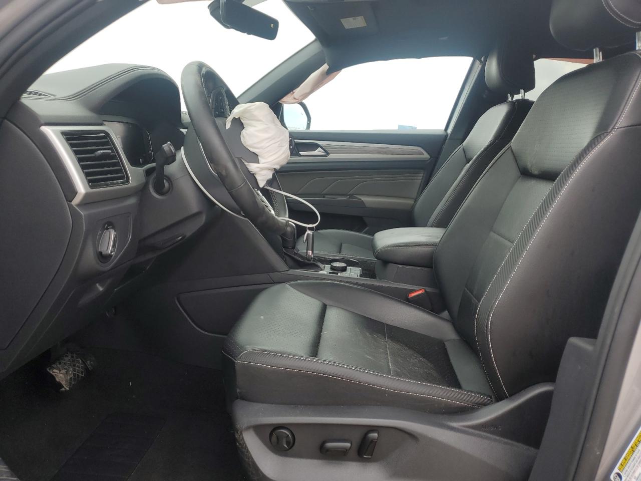 1v2ke2ca6nc206082 1V2KE2CA6NC206082 2022 Volkswagen Atlas Cross Sport Se