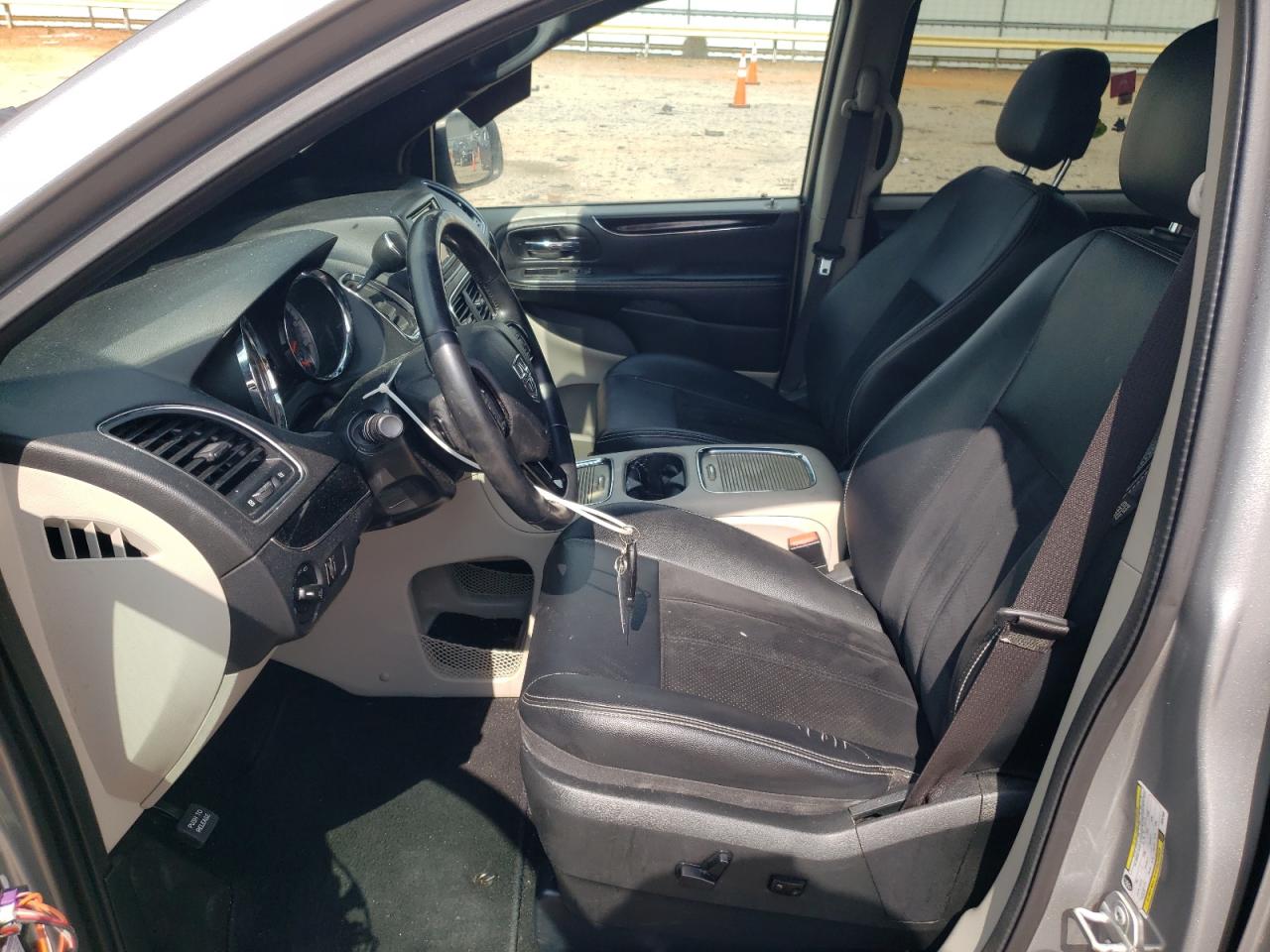 2018 Dodge Grand Caravan Sxt VIN: 2C4RDGCG5JR267980 Lot: 65039105
